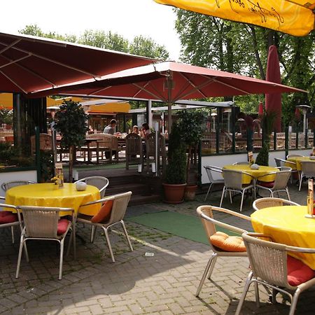 Kastanienhof Hotell Mönchengladbach Exteriör bild